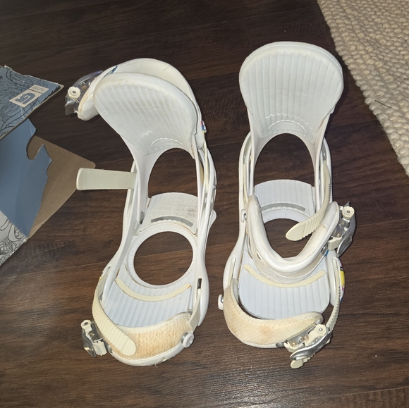Burton Snowboarding Bindings size Med - Picture 2 of 7